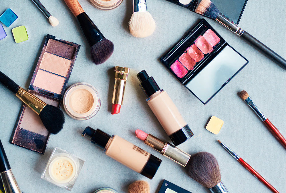 Objects for makeup | Rendia